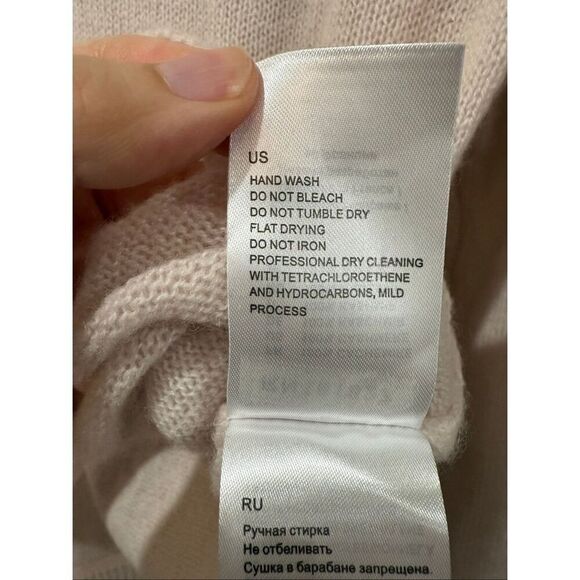 Estheme V-neck cashmere light pink sweater size Small - Picture 5 of 7